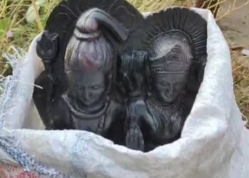 ମୂର୍ତ୍ତି ରଖି ପଳାଇଲା ଚୋର