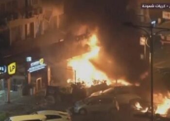 ଆମ୍ବୁଲାନ୍ସ , ସ୍କୁଲକୁ ଏୟାରଷ୍ଟ୍ରାଇକ; ୩୫ ମୃତ