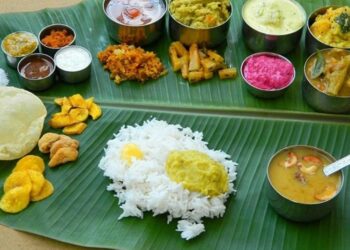 ଆପଣ କଦଳୀ ପତ୍ରରେ ଖାଦ୍ୟ ଖାଇଛନ୍ତି କି? ଏହି ଦେଶୀ ଶୈଳୀର ଜବରଦସ୍ତ ଲାଭ ଜାଣନ୍ତୁ