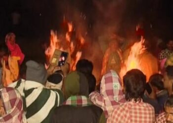 କେନ୍ଦୁଝର ଦୁର୍ଘଟଣାରେ ମୃତ ବ୍ୟକ୍ତିଙ୍କ ହେଲା ଶେଷକୃତ୍ୟ, କାନ୍ଦ ବୋବାଳିରେ ଫାଟି ପଡୁଛି ଗାଁ