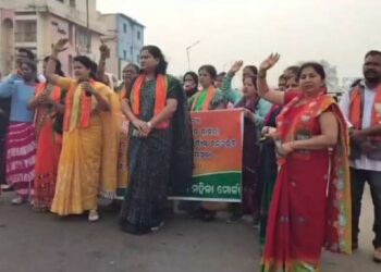 ୬ ଘଣ୍ଟିଆ ରାୟଗଡା ବନ୍ଦ