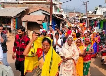 ଜିରାଙ୍ଗ ଠାରେ ପହଞ୍ଚିଲା ଶ୍ରୀ ରାମ ମନ୍ଦିର ପ୍ରତିଷ୍ଠା ଅକ୍ଷତ କଳସ ଓ ନିମନ୍ତ୍ରଣ ପତ୍ର