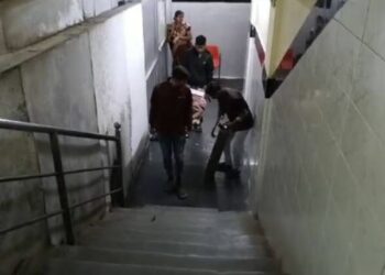 ଏସସିବି ନ୍ୟୁ ମେଡିସିନ ୱାର୍ଡରେ ଚାଲୁନି ଲିଫ୍ଟ