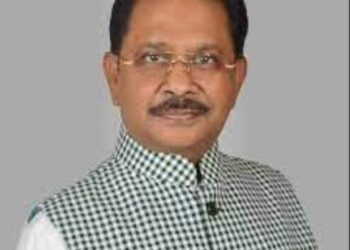 ସାଂସଦଙ୍କ ଘରୁ ୩ ବ୍ୟାଗ ସୁନାଗହଣା ଜବତ