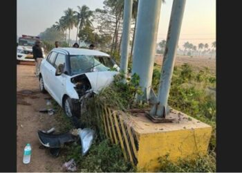 କାର ଦୁର୍ଘଟଣା ; ୨ ମୃତ