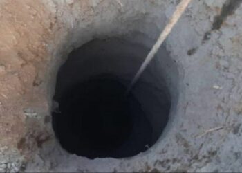 ବୋରୱେଲରେ ଶିଶୁ