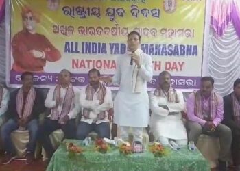ଯୁବ ଯାଦବ ପକ୍ଷରୁ ଭିନ୍ନକ୍ଷମଙ୍କୁ ହୁଇଲଚେୟାର ପ୍ରଦାନ