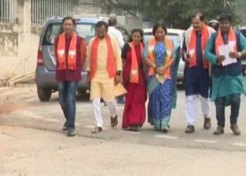 ନିର୍ବାଚନ ଅଧିକାରୀଙ୍କୁ ବିଜେପି ଫେରାଦ