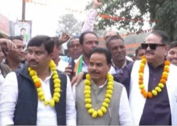 ହାତ ଧରିଲେ ବଳଭଦ୍ର