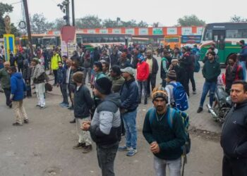 ଦ୍ୱିତୀୟ ଦିନରେ ଡ୍ରାଇଭରଙ୍କ ଆନ୍ଦୋଳନ