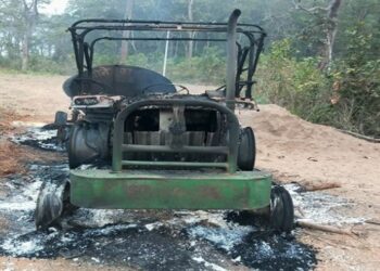 ମାଓବାଦୀଙ୍କ ଲଙ୍କାକାଣ୍ଡ, ଜାଳିଦେଲେ ଟ୍ରାକ୍ଟର