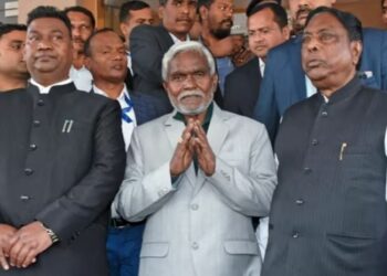 ଆସ୍ଥା ଭୋଟ ଜିତିଲେ ଚମ୍ପାଇ ସୋରେନ