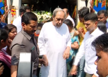 ଶଙ୍ଖ ଭବନରେ ଦାମଙ୍କୁ ଶେଷ ଦର୍ଶନ କଲେ ମୁଖ୍ୟମନ୍ତ୍ରୀ