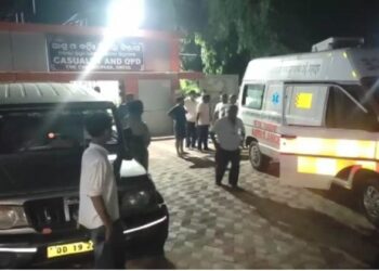 ଅନୁଗୁଳ ଛେଣ୍ଡିପଦାରେ ରାଜନୈତିକ ହିଂସା, ଯୁବକକୁ ଖଣ୍ଡାରେ ହାଣିଲେ