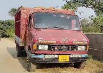 ଧାନ ଚୋରି ବେଳେ ୮ ଜଣଙ୍କୁ ଧରିଲେ ଗ୍ରାମବାସୀ