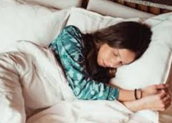 ସ୍ୱପ୍ନରେ ଆପଣ ଦେବାଦେବୀଙ୍କୁ ଦେଖୁଛନ୍ତି କି ? ଜାଣନ୍ତୁ ଏହି କଥା