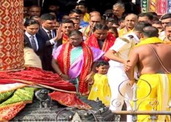 ପୁରୀରେ ମହାମହିମ ରାଷ୍ଟ୍ରପତି , ଗର୍ଭ ଗୃହରେ କଲେ ଜଗା ଦର୍ଶନ