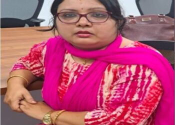 ଗିରଫ ହେଲେ କନିଷ୍ଠ କିରାଣୀ ଦେବଯାନୀ କର