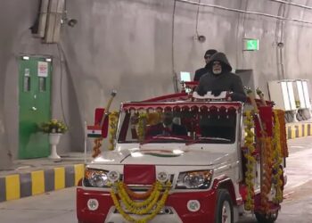 Pm modi inaugurates z-morh tunnel : ଜାମ୍ମୁ-କାଶ୍ମୀରର ଗାନ୍ଦରବଲରେ ଜେଡ୍-ମୋର୍ ଟନେଲ ଉଦଘାଟନ କଲେ ପ୍ରଧାନମନ୍ତ୍ରୀ