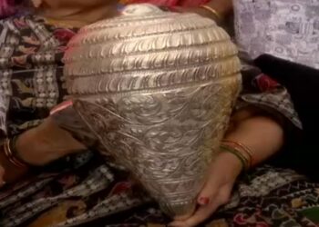 ମହାପ୍ରଭୁଙ୍କୁ ଦାନ କଲେ ୧ କିଲୋ ୬୧୯ ଗ୍ରାମର ରୂପା ଶଙ୍ଖ