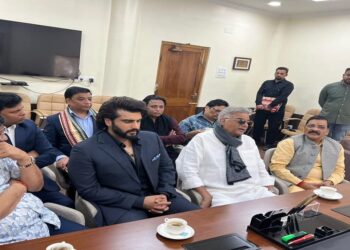 ମୁଖ୍ୟମନ୍ତ୍ରୀଙ୍କୁ ଭେଟିଲେ ବଲିଉଡ ଅଭିନେତା ଅର୍ଜୁନ କପୁର