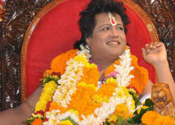 ଜଗନ୍ନାଥ ସାନ, ସାରଥି ବଡ ! ଜଗନ୍ନାଥ ଓ ସାରଥି ଏକ ଏବଂ ଅଭିନ୍ନ କହିଲେ ଅନୁଗାମୀ