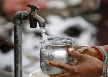 ପାନୀୟ ଜଳ କାମରେ ବିଳମ୍ବ କଲେ ଏଫଆଇଆର