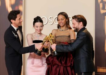 ଆଡ୍ରିଏନ ବ୍ରୋଡି ଶ୍ରେଷ୍ଠ ଅଭିନେତା, ଶ୍ରେଷ୍ଠ ଫିଲ୍ମ ଅନୋରା