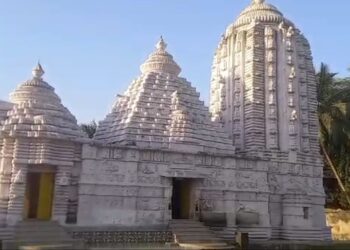 ମନ୍ଦିର ହୁଣ୍ଡି ନେଇଗଲେ ଦୁର୍ବୁତ୍ତ