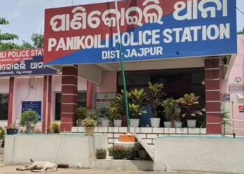 ଅନାଥ ହୋଇଗଲା ପୁଅ, ଦୁର୍ଘଟଣାରେ ଚାଲିଗଲା ବାପାମାଆଙ୍କ ଜୀବନ