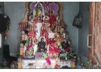 ରାତିରେ ଗେଟ ଭାଙ୍ଗି ଶନି ମନ୍ଦିରରୁ ଚୋରି, ନେଇଗଲେ ୨ ଲକ୍ଷରୁ ଅଧିକ ଟଙ୍କାର ଅଳଙ୍କାର