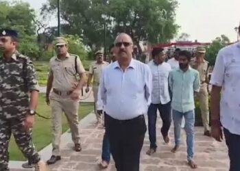 ସମ୍ବଲପୁରରେ ପୋଲିସ ଡିଜି , ମାଓବାଦୀଙ୍କୁ ପୋଲିସ ଡିଜିଙ୍କ ଆହ୍ୱାନ