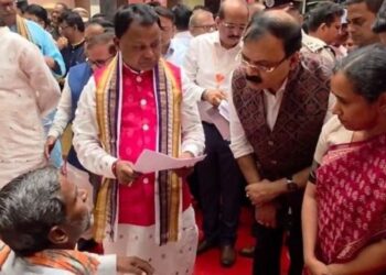 ସମ୍ବଲପୁରରେ ମୁଖ୍ୟମନ୍ତ୍ରୀଙ୍କ ଜନଶୁଣାଣି