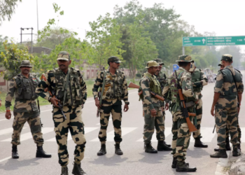 Operation Sindoor 2.0 :ଚଣ୍ଡିଗଡରେ ବାଜିଲା ଯୁଦ୍ଧ ସାଇରନ,ଲୋକଙ୍କୁ ଘରେ ରହିବାକୁ ପରାମର୍ଶ
