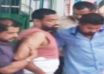 ବିଷ ପିଇଥିବା ବାପାର ବି ଚାଲିଗଲା ଜୀବନ