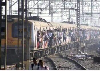 ଚଳନ୍ତା ଟ୍ରେନରୁ ଖସି ୫ ଜଣଙ୍କର ଚାଲିଗଲା ଜୀବନ