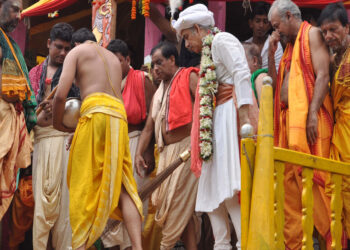 ରଥରେ ଗଜପତିଙ୍କ ଛେରା ପହଁରା