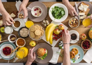 ସକାଳ ବ୍ରେକଫାଷ୍ଟରେ ଖାଆନ୍ତୁ ଏହି ସବୁ ଜିନିଷ , ରହିବେ ଆକ୍ଟିଭ