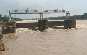 କାଣୀ ନଦୀରେ ୫୦ ଫୁଟର ଘାଇ