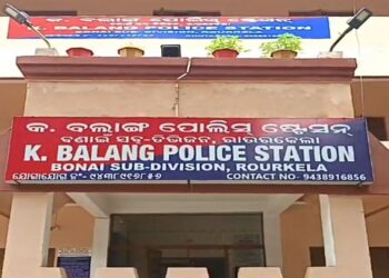 ବସକୁ ଧକ୍କା ଦେଲା ଟ୍ରକ ୫ ଜଣଙ୍କର ଚାଲିଗଲା ଜୀବନ