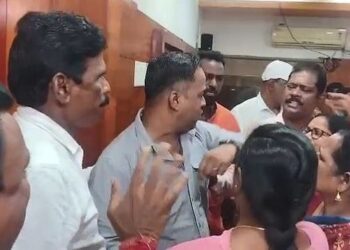 CMC ବୈଠକରେ ଚେୟାର ମାଡ