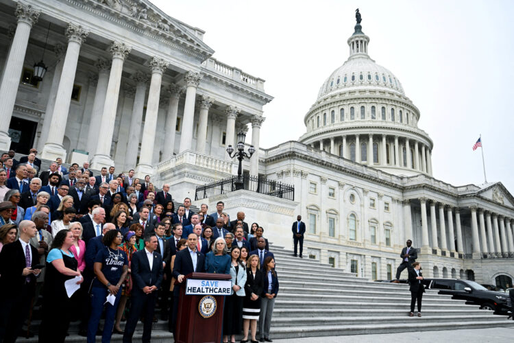 U.S. House Minority Leader Hakeem Jeffries (D-NY) and other Democratic House members hold a press conference on the House Steps a day before a partial government shutdown is set to take effect on Capitol Hill in Washington, D.C., U.S., September 30, 2025. REUTERS/Annabelle Gordon