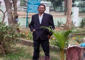 ରୋଗୀ ଦେଖୁଥିବା ବେଳେ ହାର୍ଟଆଟାକରେ ଚାଲିଗଲା ଡାକ୍ତରଙ୍କ ଜୀବନ