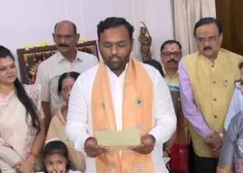 ଶପଥ ନେଲେ ଜୟ ଢୋଲକିଆ