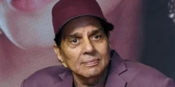 ଧର୍ମେନ୍ଦ୍ର ଅସୁସ୍ଥ, ହସ୍ପିଟାଲରେ ଭର୍ତ୍ତି