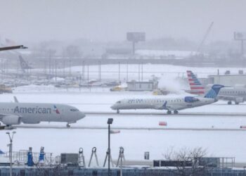 ଆମେରିକାରେ ୧୮୦୦ରୁ ଅଧିକ ଫ୍ଲାଇଟ କ୍ୟାନସଲ