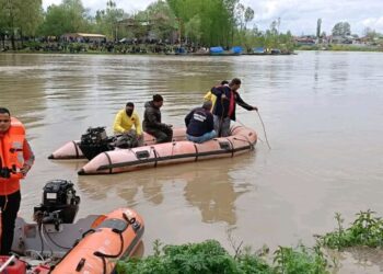 ନଦୀରେ ବୁଡିଲା ଡଙ୍ଗା , ମତ୍ସ୍ୟଜୀବୀ ନିଖୋଜ