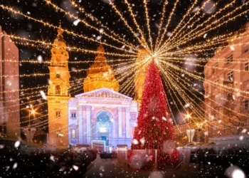 ଆଜି ପବିତ୍ର ବଡଦିନ, ଧରାବତରଣ କରିଛନ୍ତି ପ୍ରଭୁ ଯୀଶ