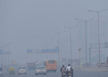 ଦିଲ୍ଲୀରେ ବଢୁଛି ବାୟୁ ପ୍ରଦୂଷଣ , ବିଗୁଡୁଛି ସ୍ଥିତି