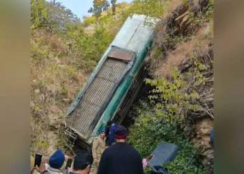 ଘାଟି ତଳକୁ ଖସିଲା ବସ ; ୭ ଜଣଙ୍କର ଗଲା ଜୀବନ